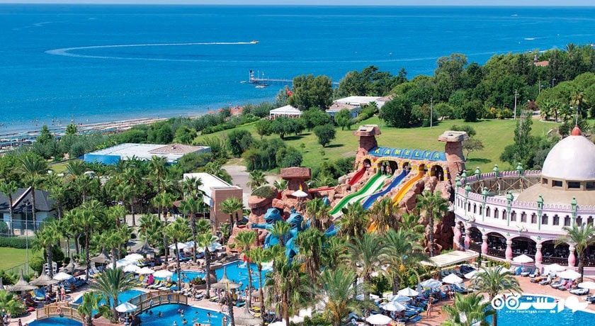 نمای کلی پارک آبی هتل